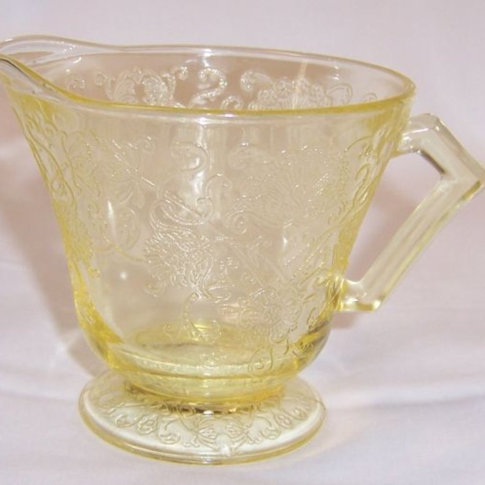 Hazel Atlas Depression Glass Yellow Florentine No. 2 Creamer Milk Creamer